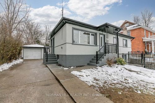 72-cumberland-street-allandale-barrie-on-02 at 72 Cumberland Street, Allandale, Barrie