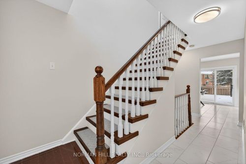 25-buce-avenue-bradford-bradford-west-gwillimbury-on-24 at 25 Buce Avenue, Bradford, Bradford West Gwillimbury