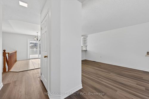 130-metcalfe-drive-bradford-bradford-west-gwillimbury-on-06 at 130 Metcalfe Drive, Bradford, Bradford West Gwillimbury