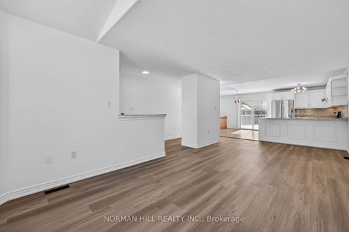 130-metcalfe-drive-bradford-bradford-west-gwillimbury-on-10 at 130 Metcalfe Drive, Bradford, Bradford West Gwillimbury