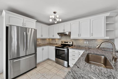 130-metcalfe-drive-bradford-bradford-west-gwillimbury-on-14 at 130 Metcalfe Drive, Bradford, Bradford West Gwillimbury