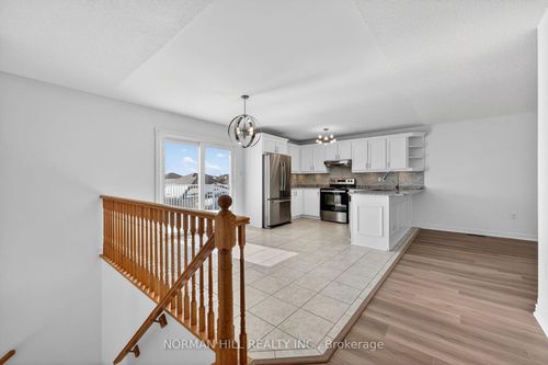 130-metcalfe-drive-bradford-bradford-west-gwillimbury-on-17 at 130 Metcalfe Drive, Bradford, Bradford West Gwillimbury