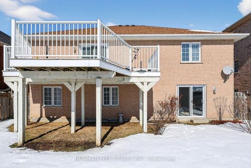 130-metcalfe-drive-bradford-bradford-west-gwillimbury-on-35 at 130 Metcalfe Drive, Bradford, Bradford West Gwillimbury