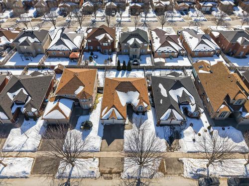 130-metcalfe-drive-bradford-bradford-west-gwillimbury-on-42 at 130 Metcalfe Drive, Bradford, Bradford West Gwillimbury