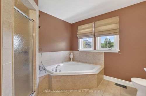 8-duncton-wood-crescent-hills-of-st-andrew-aurora-on-26 at 8 Duncton Wood Crescent, Hills of St Andrew, Aurora