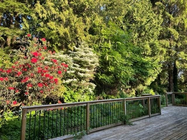 aintree14 at 3390 Aintree Drive, Edgemont, North Vancouver