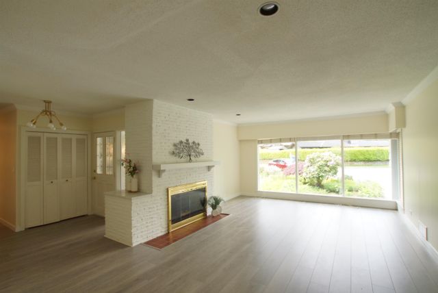  at 3390 Aintree Drive, Edgemont, North Vancouver