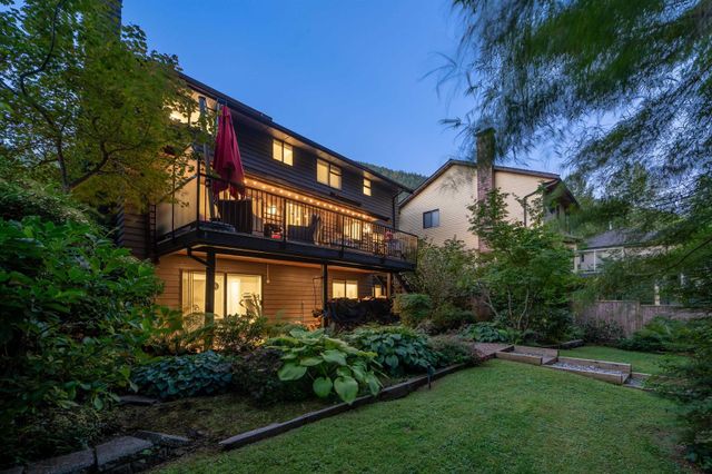 5791-grousewoods-crescent-grouse-woods-north-vancouver-37 at 5791 Grousewoods Crescent, Grouse Woods, North Vancouver