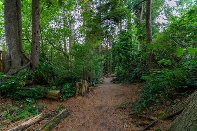 5791-grousewoods-crescent-grouse-woods-north-vancouver-40 at 5791 Grousewoods Crescent, Grouse Woods, North Vancouver