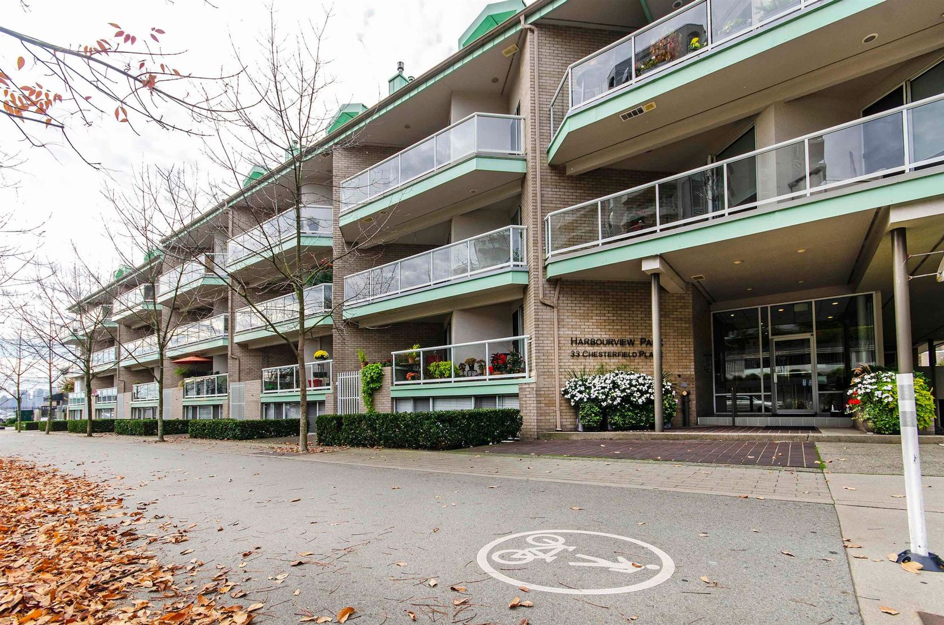 3107 - 33 Chesterfield Place, Lower Lonsdale, North Vancouver photo number 1