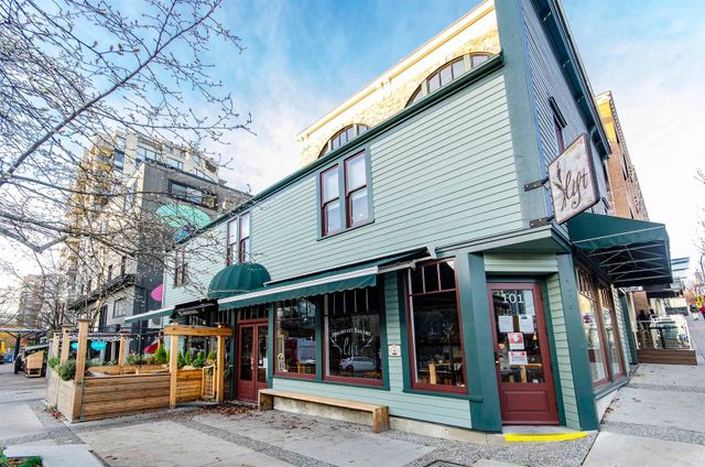 120-e-2nd-street-lower-lonsdale-north-vancouver-38 at 401 - 120 E 2nd Street, Lower Lonsdale, North Vancouver