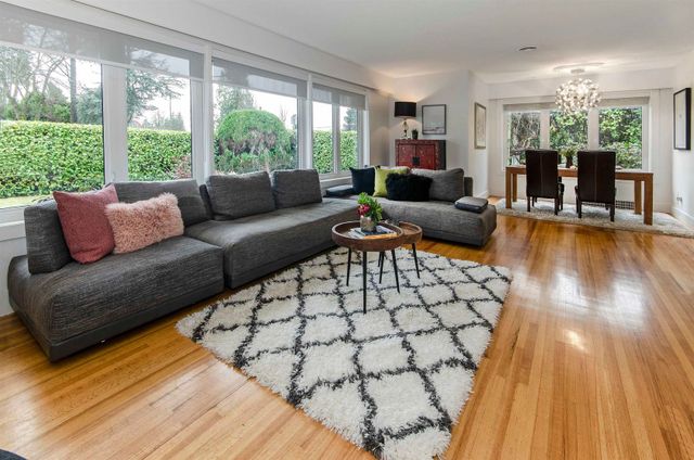 3005-beverley-crescent-edgemont-north-vancouver-03 at 3005 Beverley Crescent, Edgemont, North Vancouver