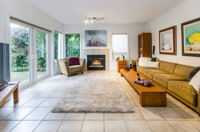 3005-beverley-crescent-edgemont-north-vancouver-10 at 3005 Beverley Crescent, Edgemont, North Vancouver