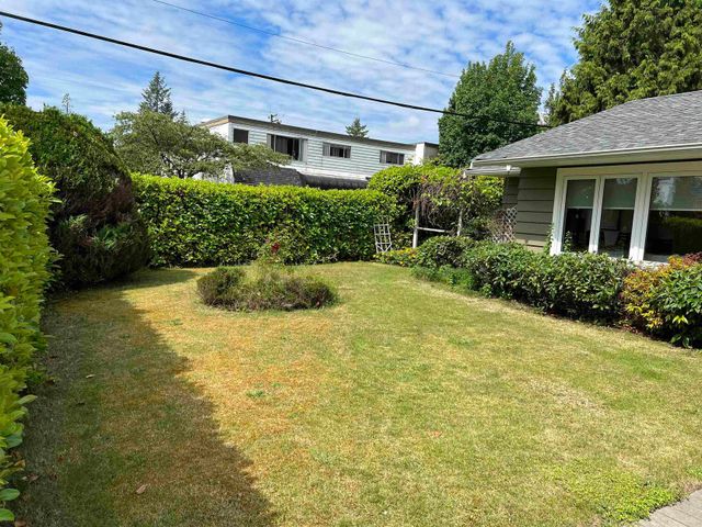 3005-beverley-crescent-edgemont-north-vancouver-21 at 3005 Beverley Crescent, Edgemont, North Vancouver