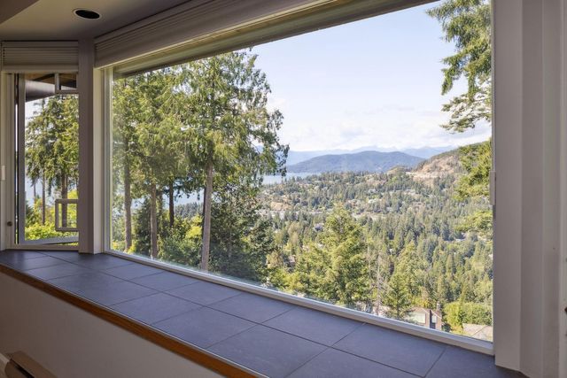 5321-monte-bre-crescent-upper-caulfeild-west-vancouver-19 at 5321 Monte Bre Crescent, Upper Caulfeild, West Vancouver