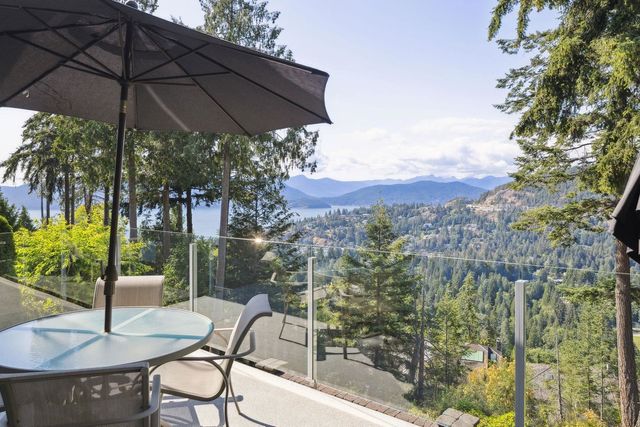 5321-monte-bre-crescent-upper-caulfeild-west-vancouver-32 at 5321 Monte Bre Crescent, Upper Caulfeild, West Vancouver