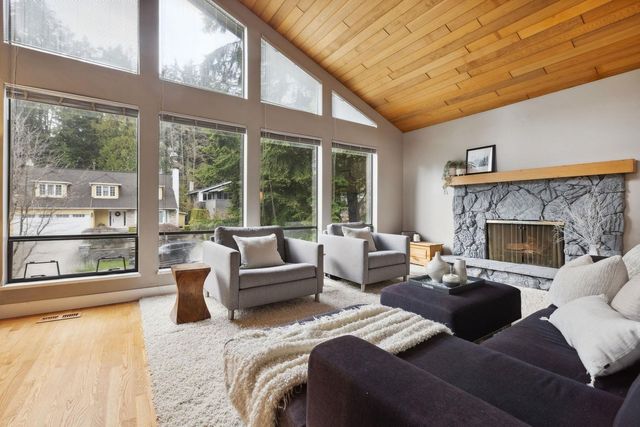 4590-mapleridge-drive-canyon-heights-nv-north-vancouver-05 at 4590 Mapleridge Drive, Canyon Heights NV, North Vancouver