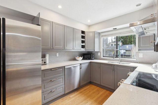 4590-mapleridge-drive-canyon-heights-nv-north-vancouver-17 at 4590 Mapleridge Drive, Canyon Heights NV, North Vancouver