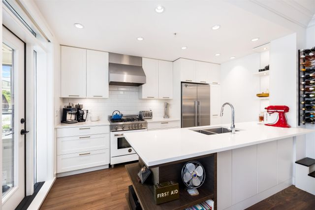 168-e-35th-avenue-main-vancouver-east-14 at 302 - 168 E 35th Avenue, Main, Vancouver East