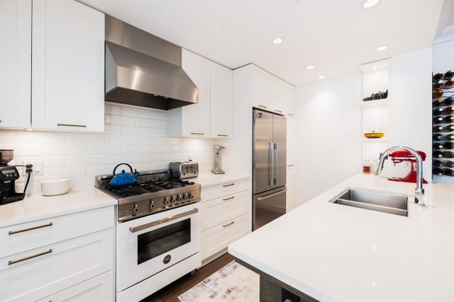 168-e-35th-avenue-main-vancouver-east-15 at 302 - 168 E 35th Avenue, Main, Vancouver East