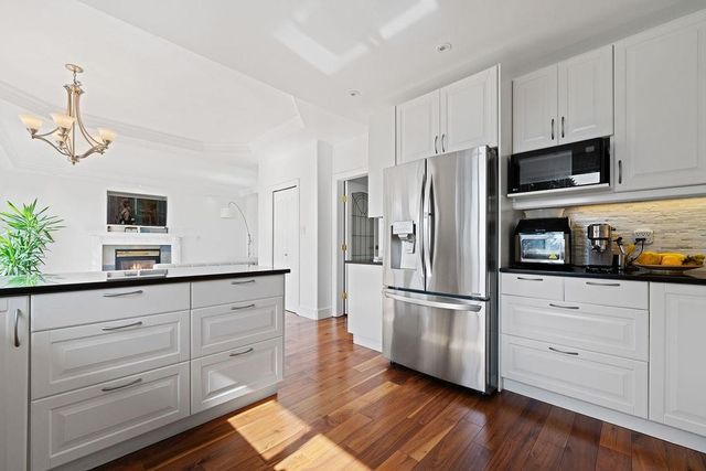 1075-adderley-street-calverhall-north-vancouver-10 at 1075 Adderley Street, Calverhall, North Vancouver 1075-adderley-street-calverhall-north-vancouver-10 at 1075 Adderley Street, Calverhall, North Vancouver