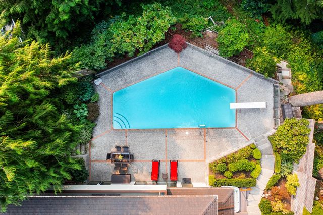 4423-patterdale-drive-canyon-heights-nv-north-vancouver-04 at 4423 Patterdale Drive, Canyon Heights NV, North Vancouver