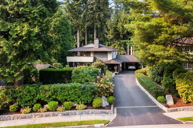 4423-patterdale-drive-canyon-heights-nv-north-vancouver-05 at 4423 Patterdale Drive, Canyon Heights NV, North Vancouver