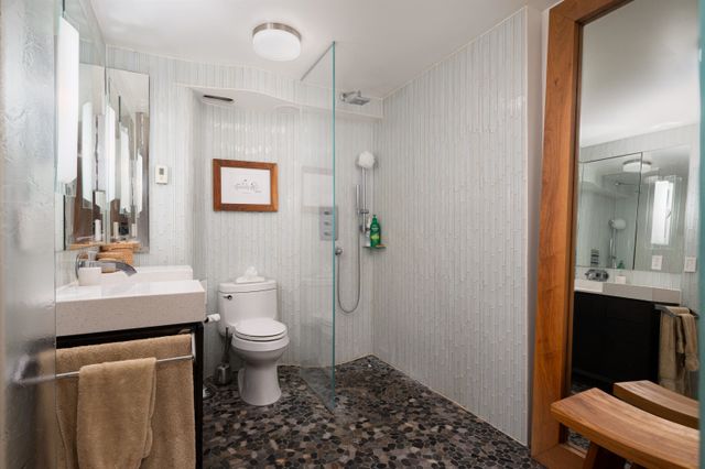 150-24th-street-dundarave-west-vancouver-17 at 1001-02 - 150 24th Street, Dundarave, West Vancouver