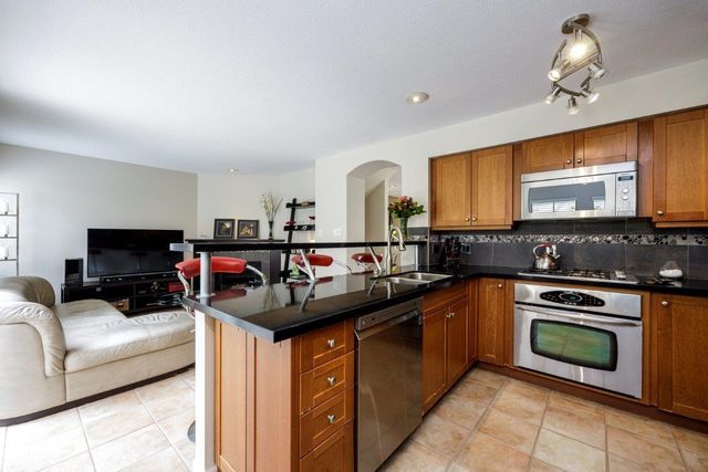  at 50 - 1550 Larkhall Crescent, North Vancouver