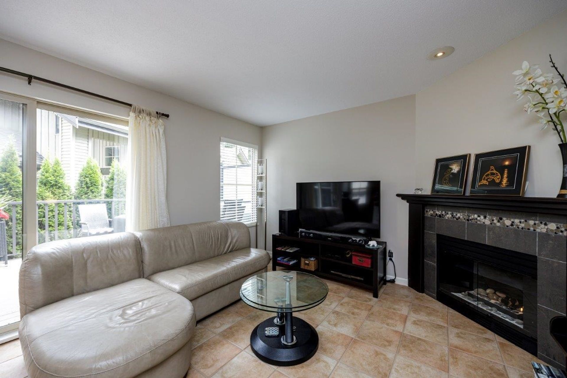 50 - 1550 Larkhall Crescent, North Vancouver photo number 2