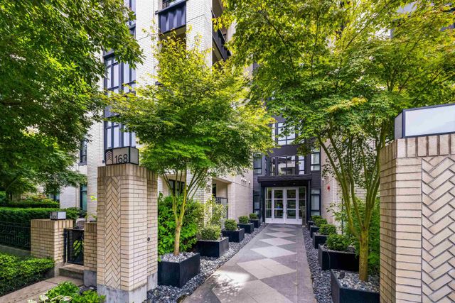  at 302 - 168 E 35th AVE, Vancouver West