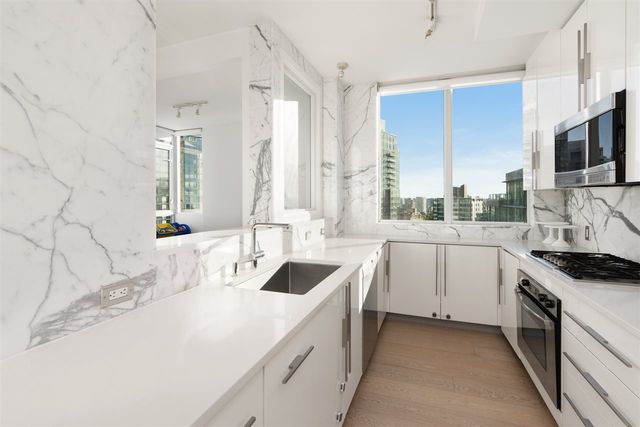 1328-w-pender-street-coal-harbour-vancouver-west-15 at 3501 - 1328 W Pender Street, Coal Harbour, Vancouver West