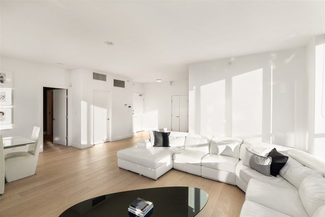 1328-w-pender-street-coal-harbour-vancouver-west-17 at 3501 - 1328 W Pender Street, Coal Harbour, Vancouver West