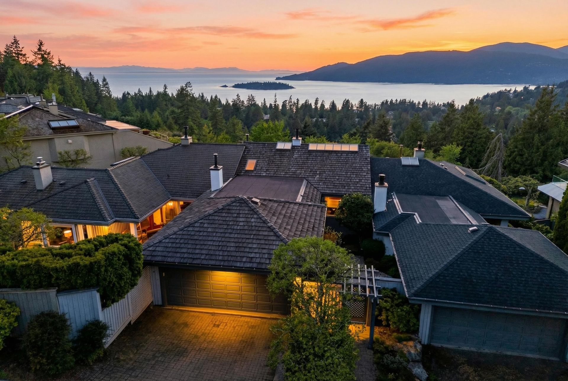 5307 Aspen Drive, Upper Caulfeild, West Vancouver photo number 1