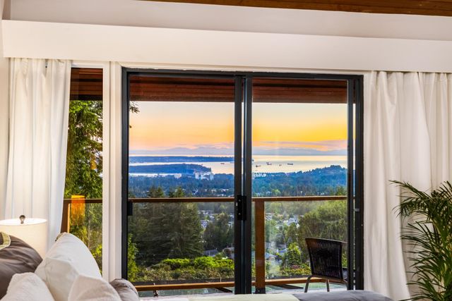 187-rondoval-crescent-upper-delbrook-north-vancouver-20 at 187 Rondoval Crescent, Upper Delbrook, North Vancouver