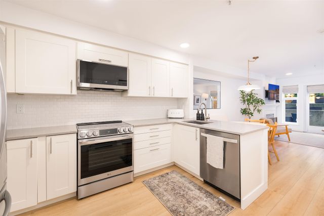 2565-w-broadway-kitsilano-vancouver-west-14 at 235 - 2565 W Broadway, Kitsilano, Vancouver West