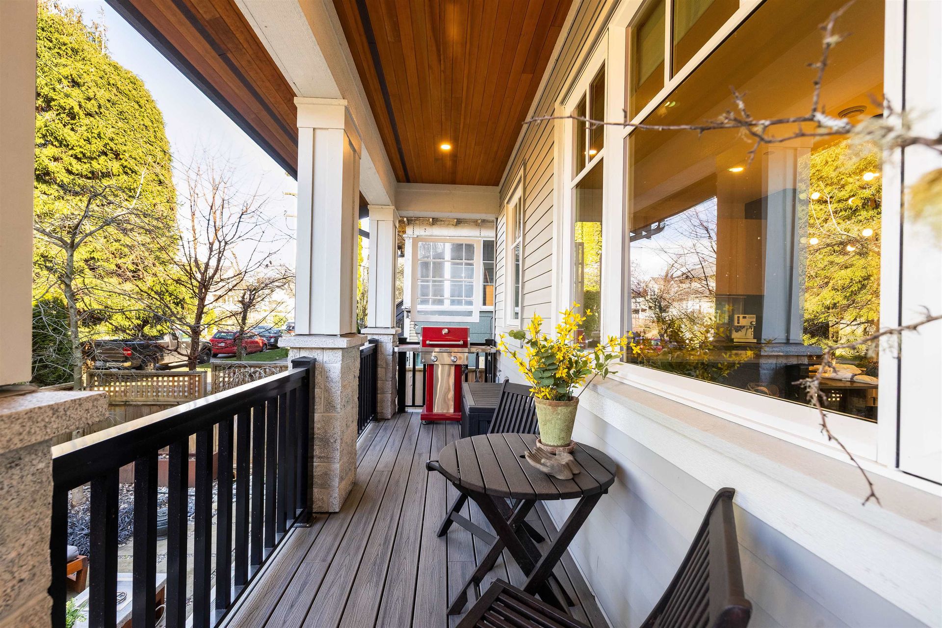 1506 E 11th Avenue, Grandview Woodland, Vancouver East photo number 1