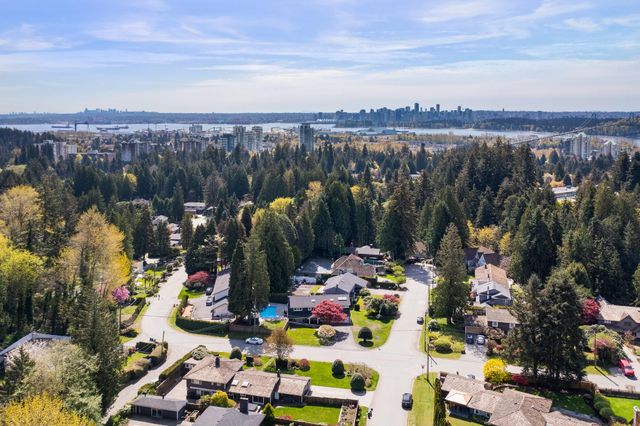 510-newdale-place-cedardale-west-vancouver-39 at 510 Newdale Place, Cedardale, West Vancouver