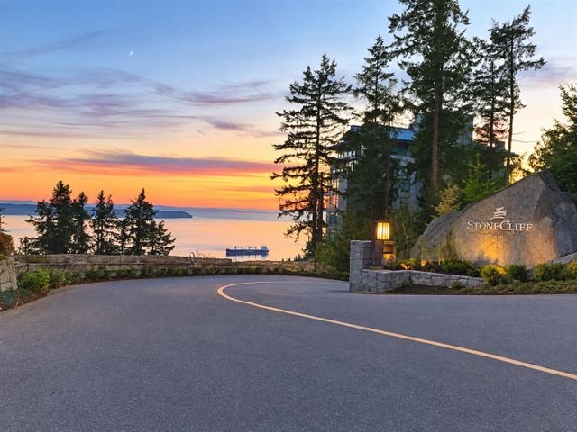 3335-cypress-place-cypress-park-estates-west-vancouver-34 at 801 - 3335 Cypress Place, Cypress Park Estates, West Vancouver