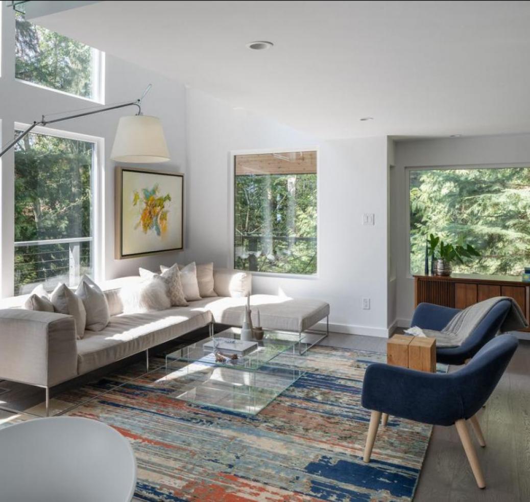 1197 Tall Tree Lane, Canyon Heights NV, North Vancouver photo number 2