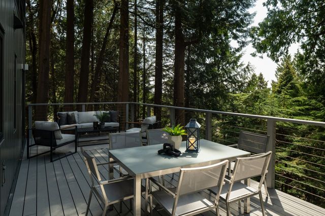 tt19 at 1197 Tall Tree Lane, Canyon Heights NV, North Vancouver