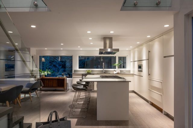 tt5 at 1197 Tall Tree Lane, Canyon Heights NV, North Vancouver