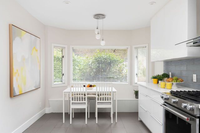 virgiinia7 at 4125 Virginia Crescent, Canyon Heights NV, North Vancouver