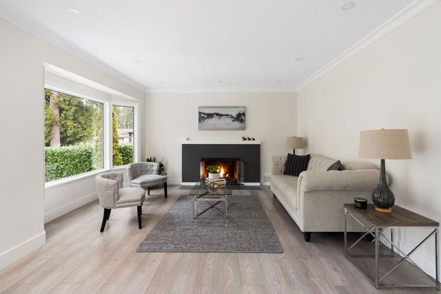 virginia3 at 4125 Virginia Crescent, Canyon Heights NV, North Vancouver