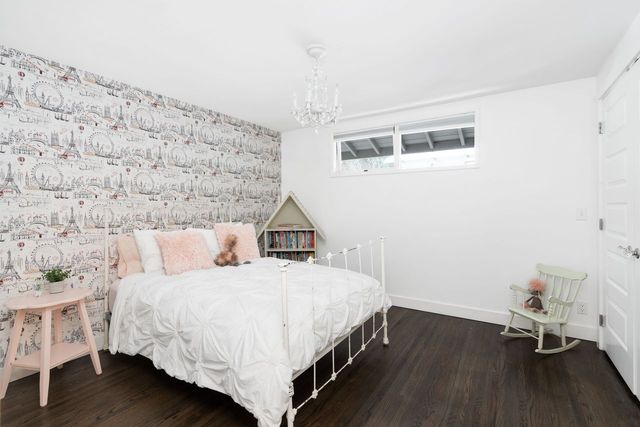 sunset17 at 4211 Sunset Boulevard, Canyon Heights NV, North Vancouver