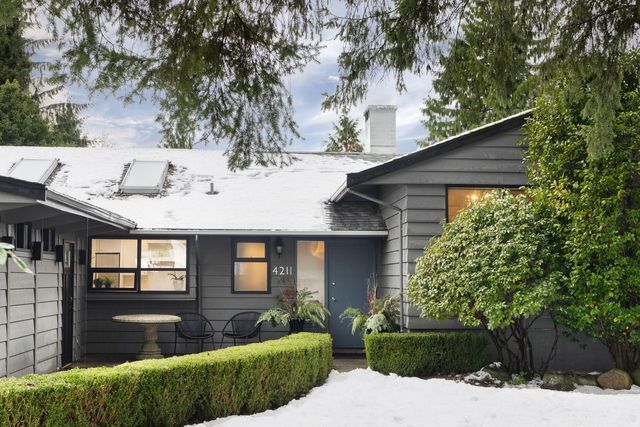 sunset2 at 4211 Sunset Boulevard, Canyon Heights NV, North Vancouver