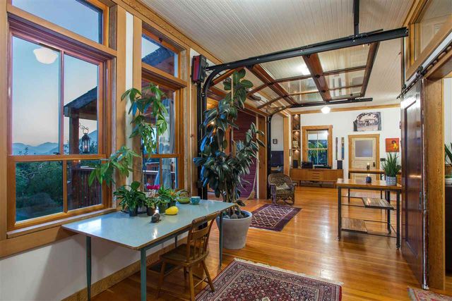 lower14 at 654 Lower Crescent, Britannia Beach, Squamish