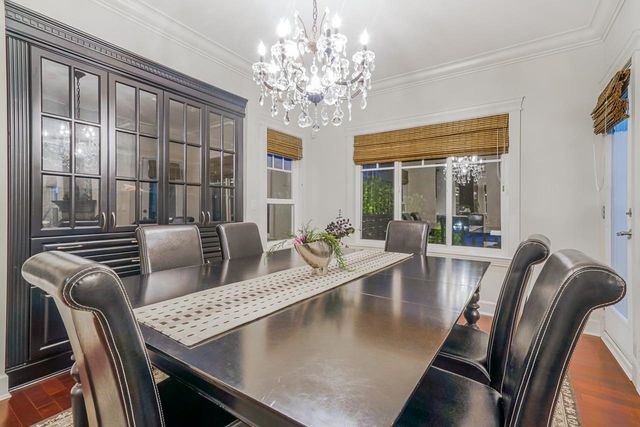 chester5 at 2640 Chesterfield Avenue, Upper Lonsdale, North Vancouver