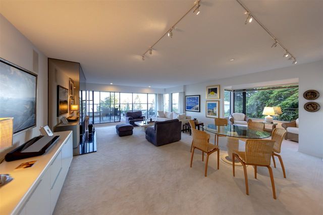 folk3 at 20 - 2238 Folkestone Way, Panorama Village, West Vancouver