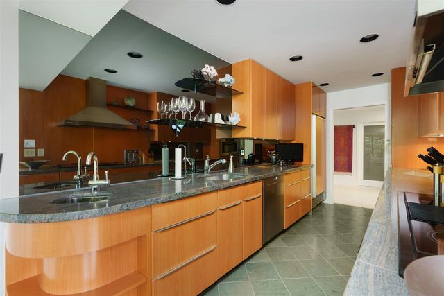 folk9 at 20 - 2238 Folkestone Way, Panorama Village, West Vancouver